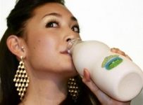 Menjaga kesehatan vagina dengan susu