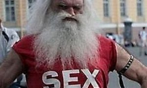 Cara pria tua menikmati seks