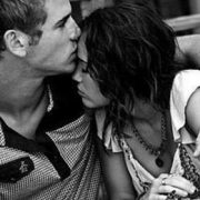 Makna ciuman pada pria dan wanita